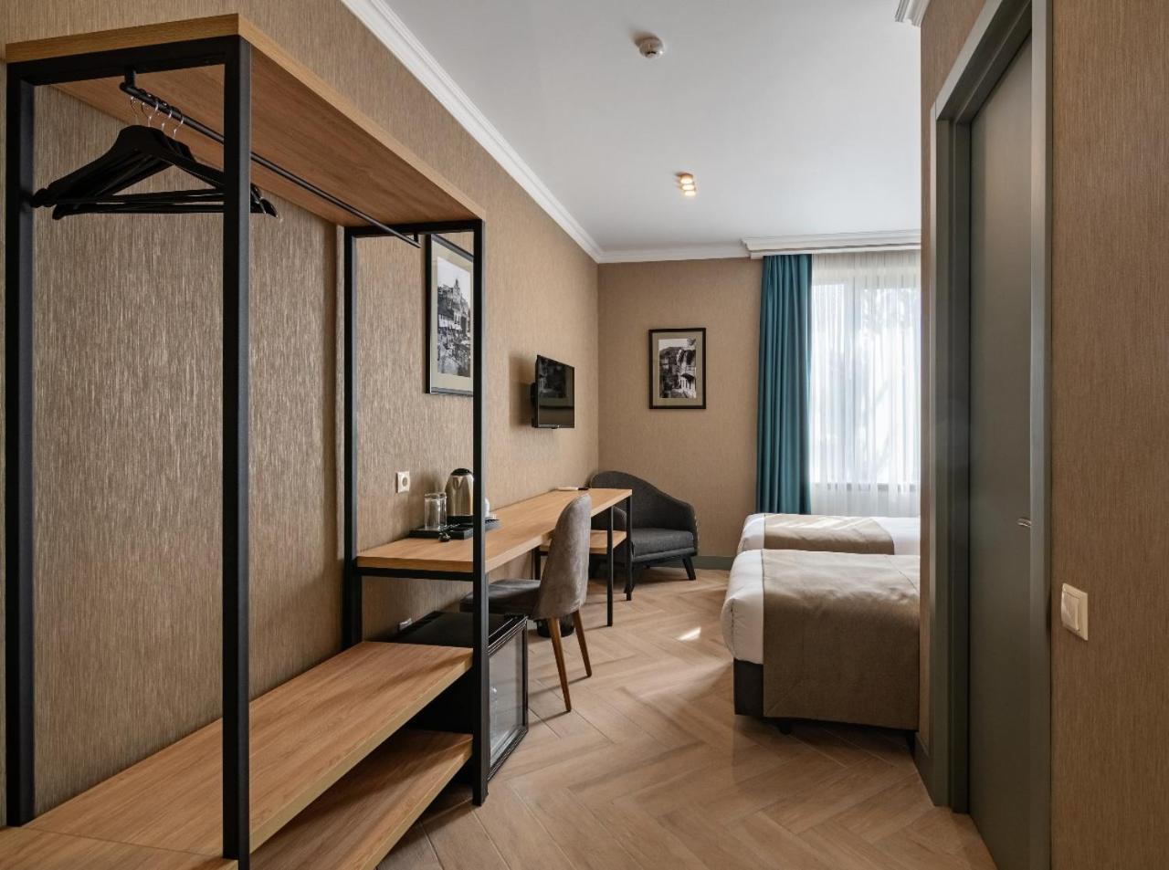 Hotel Old Wall Tbilisi Luaran gambar